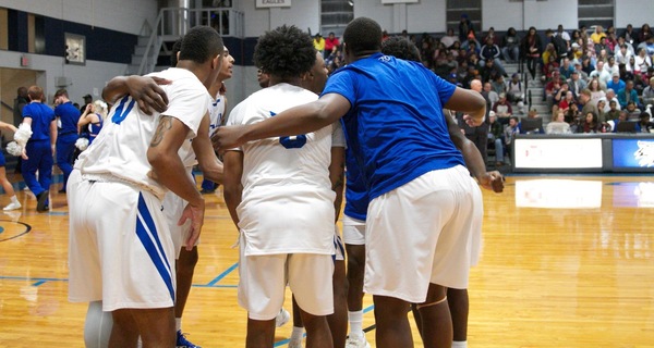 Co-Lin rallies late to defeat Meridian 68-63