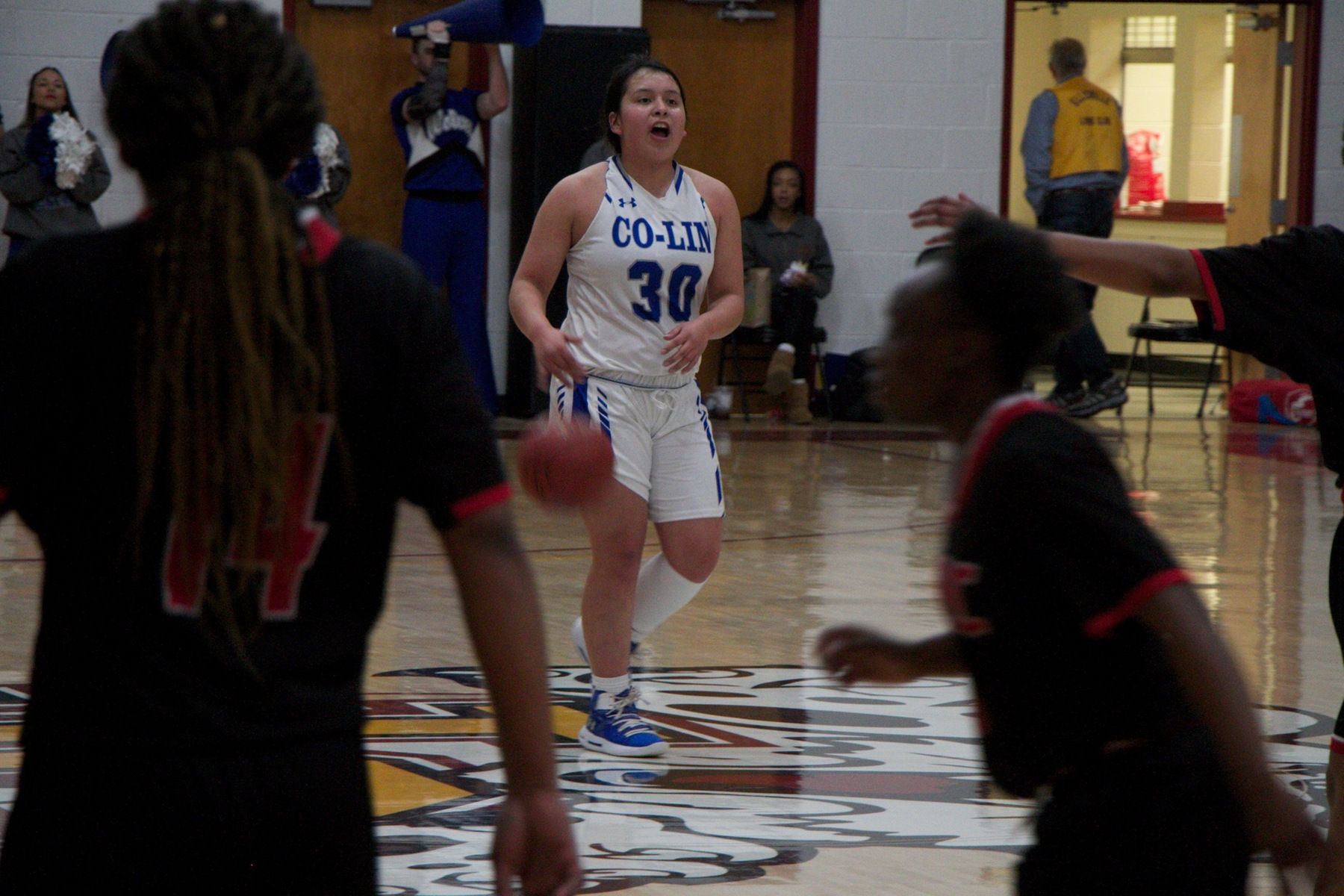 Co-Lin controls the game from the beginning in 65-47 win over EMCC