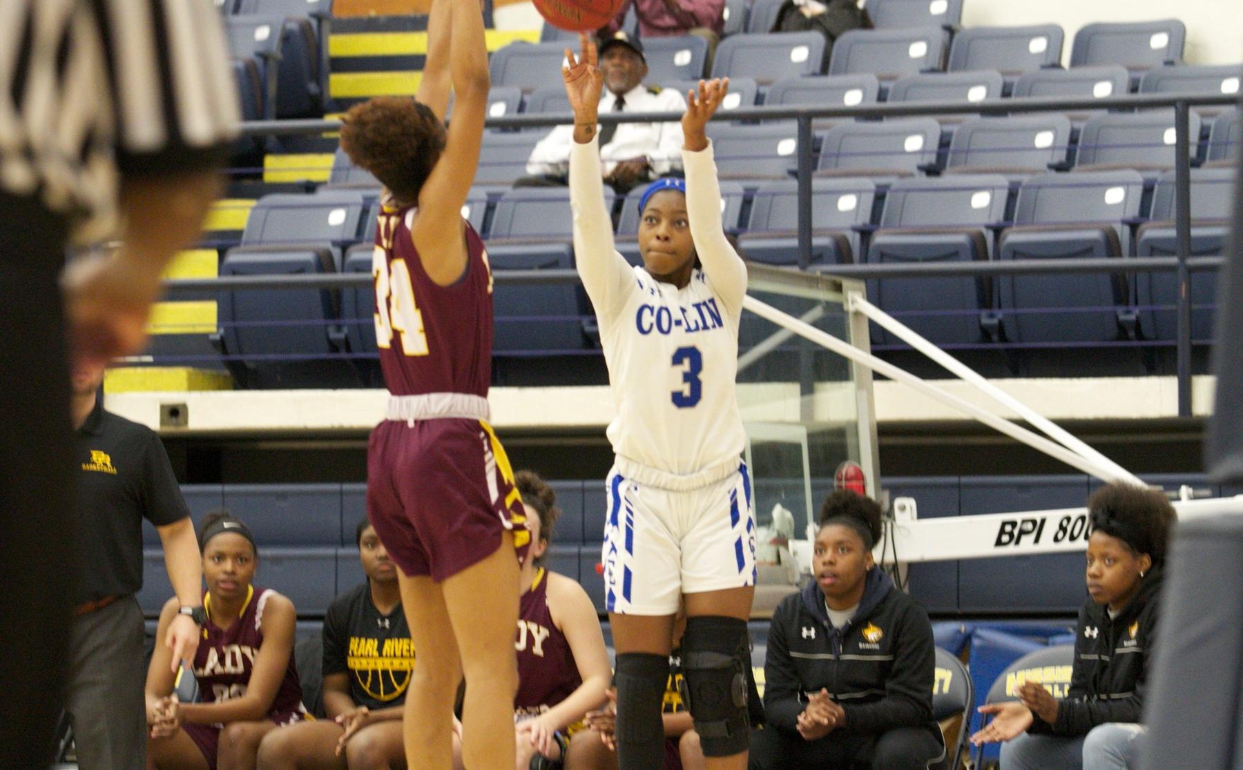 Lady Wolves hold on late against Pearl River to advance to semis