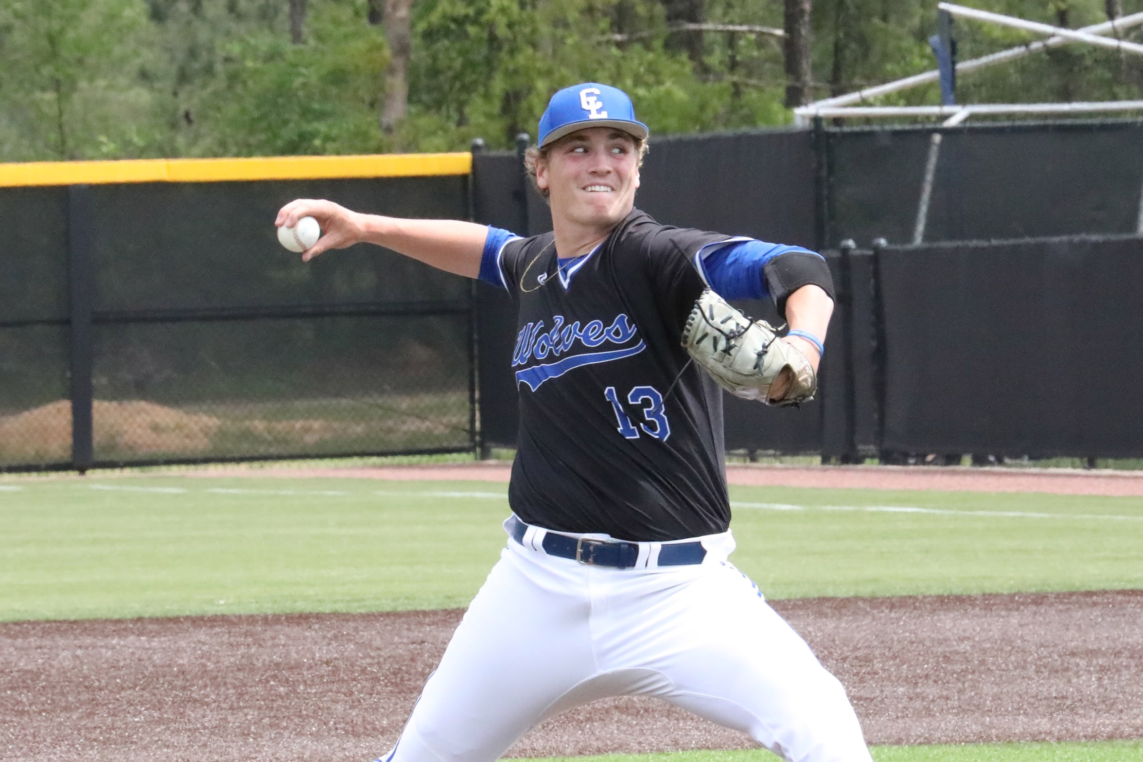 Wolves Drop Doubleheader to Pearl River