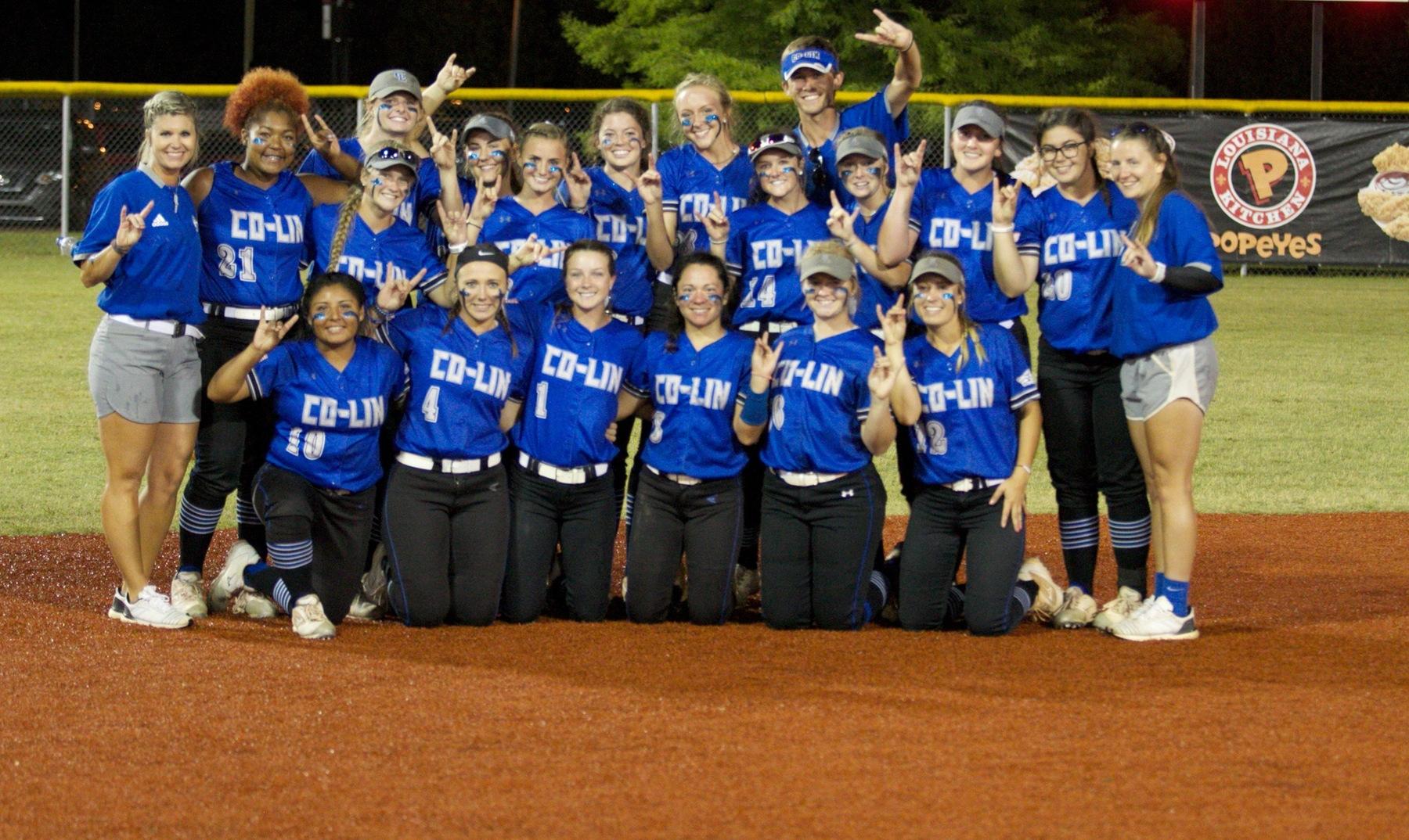 Co-Lin downs defending national champions